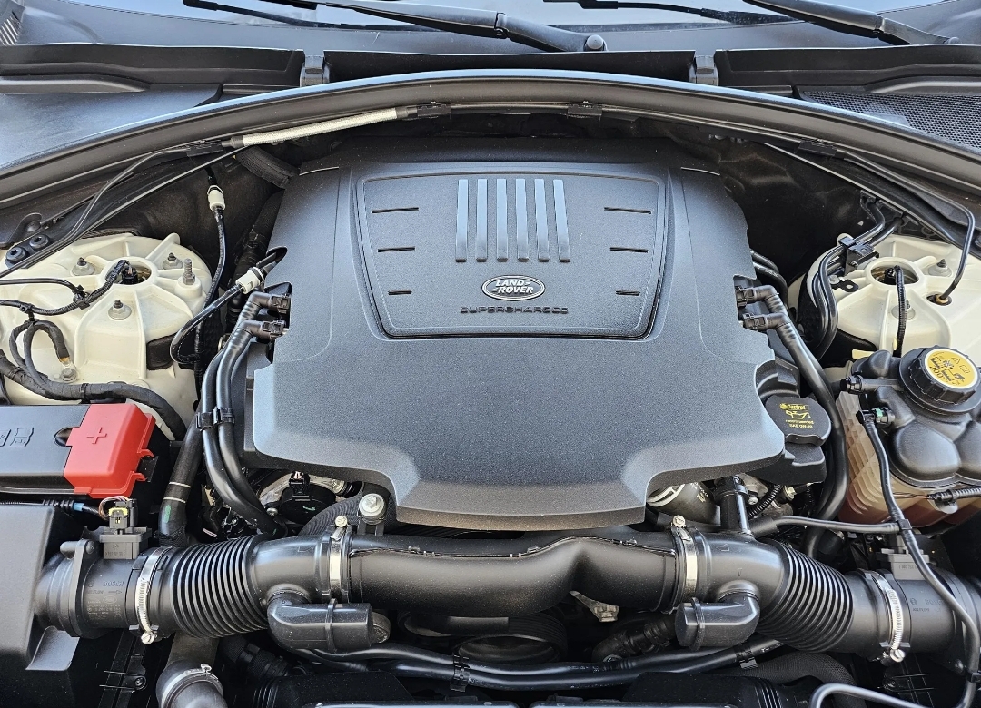 2018 LAND ROVER RANGE ROVER VELAR (L560)
