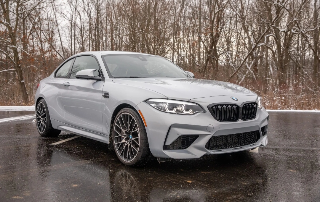 2019 BMW M2