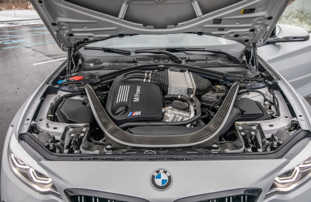 2019 BMW M2