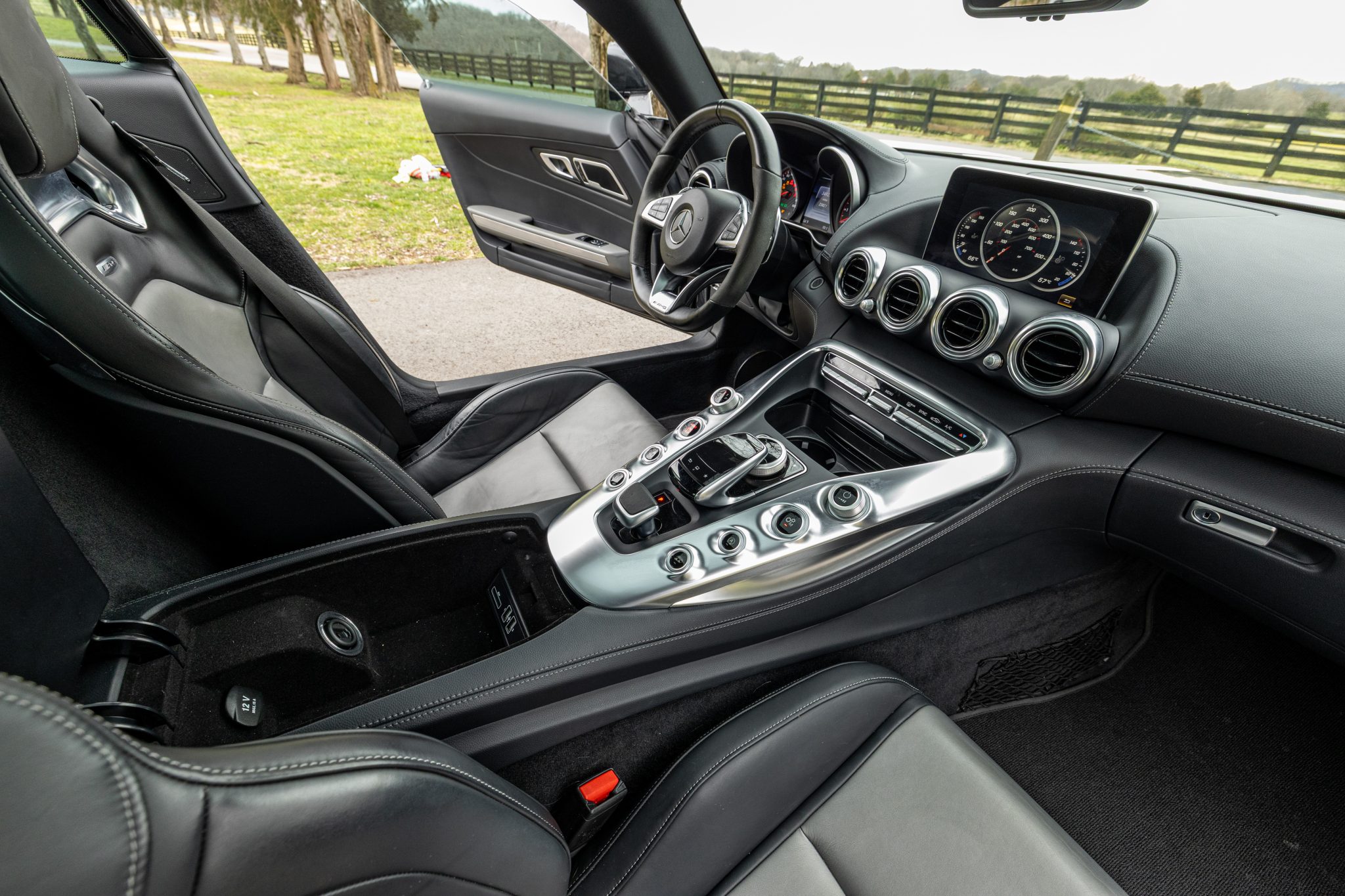 2016 Mercedes-Benz AMG GT S