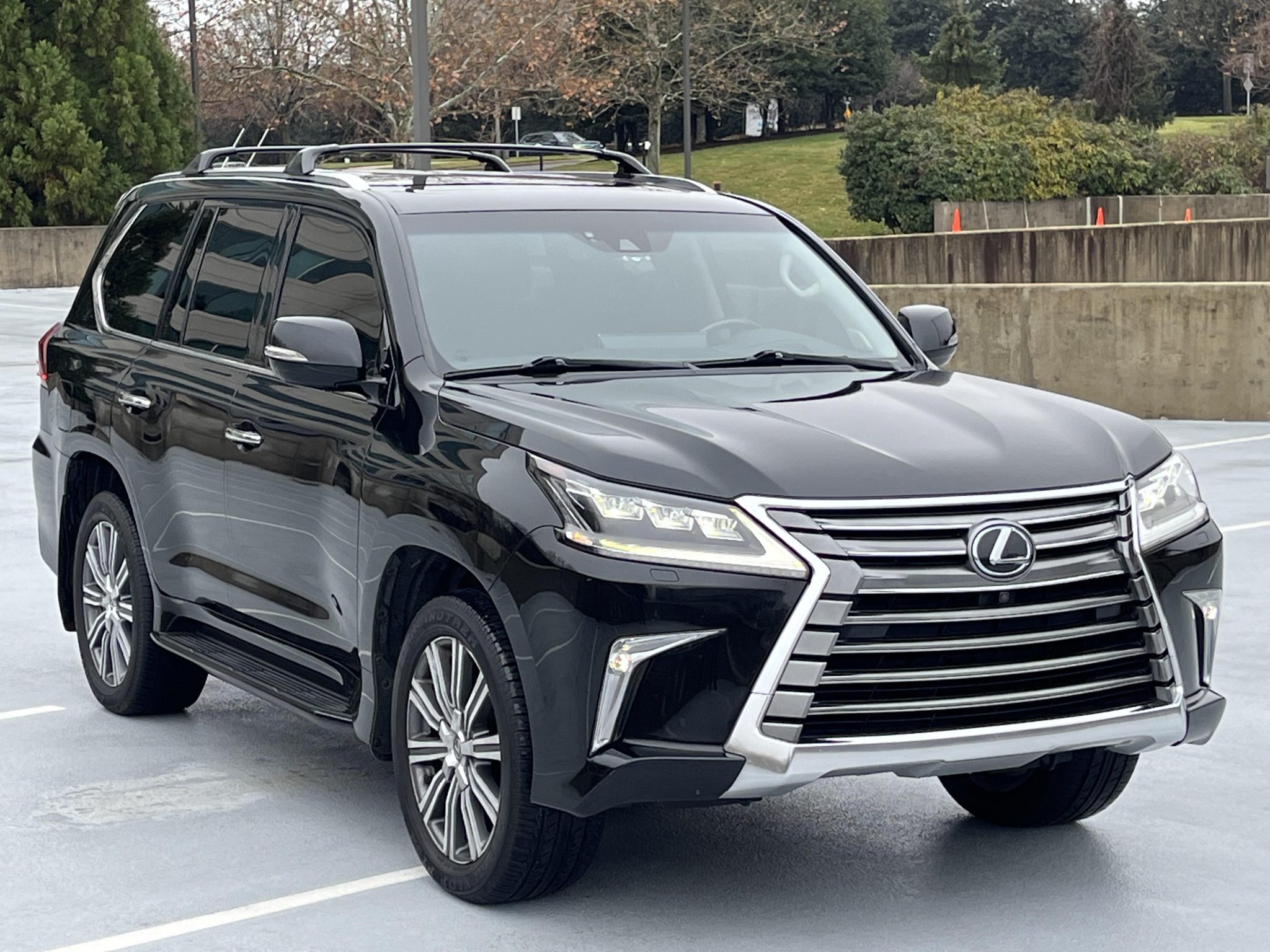 2016 Lexus LX570