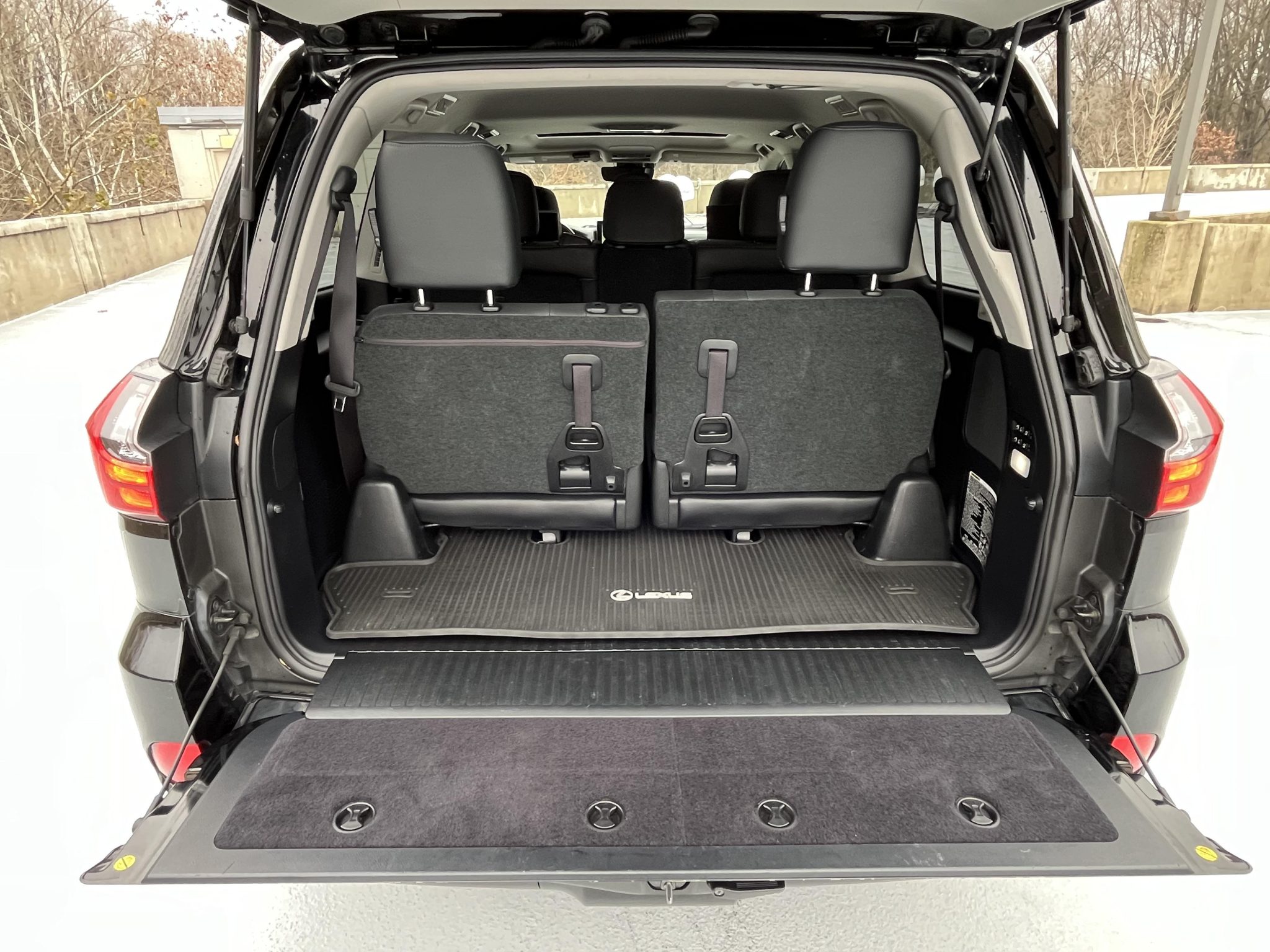 2016 Lexus LX570