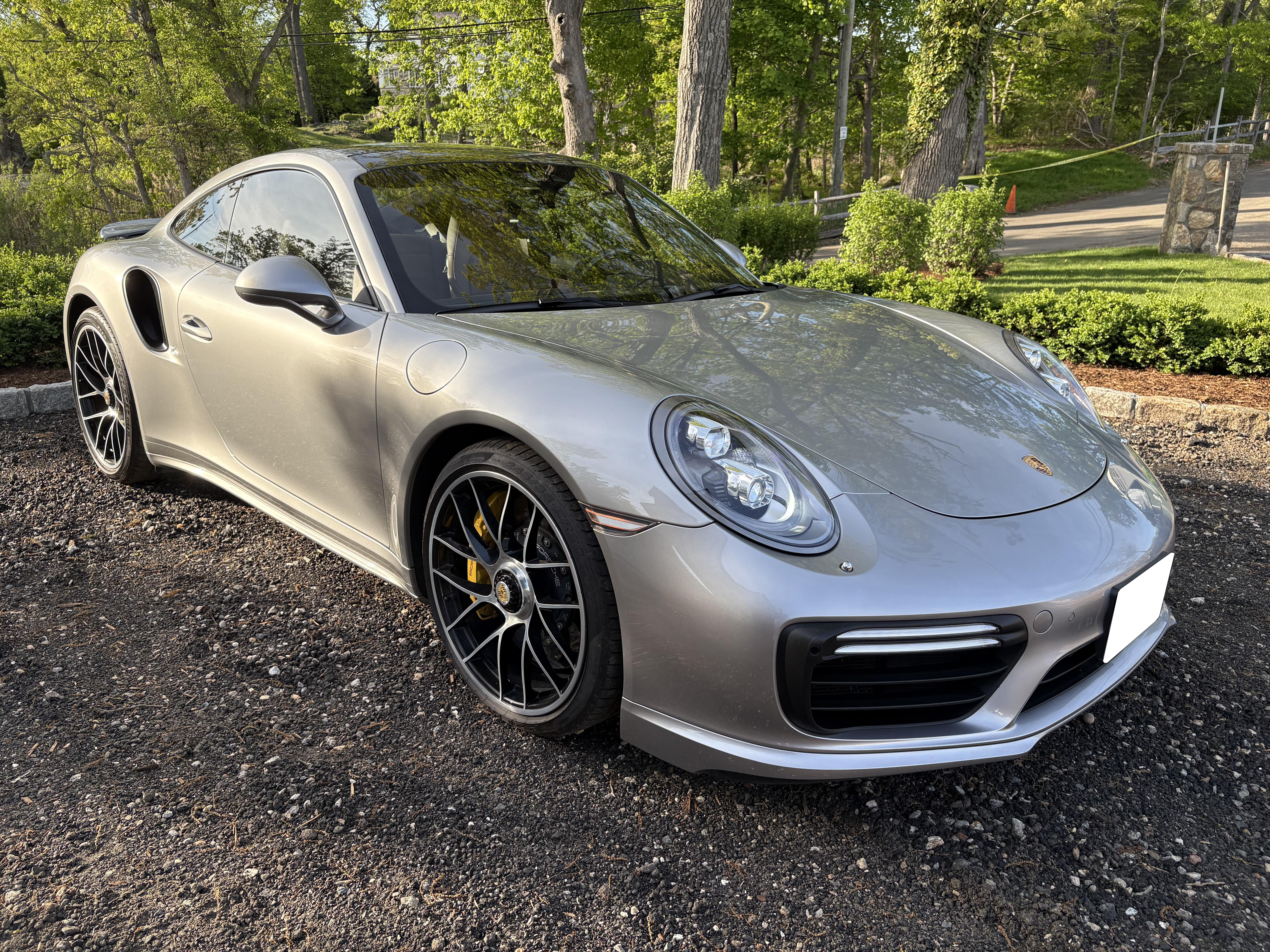 2017 Porsche 911 Turbo S Coupe