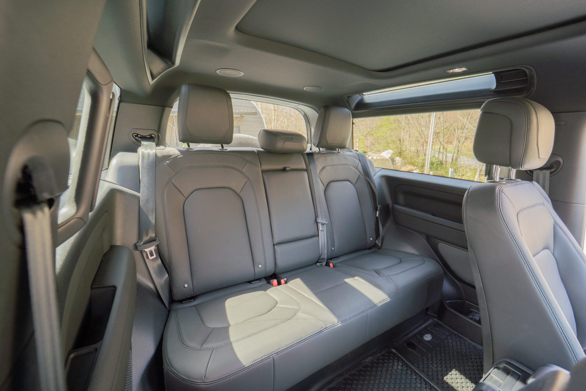 2023 Land Rover Defender 90